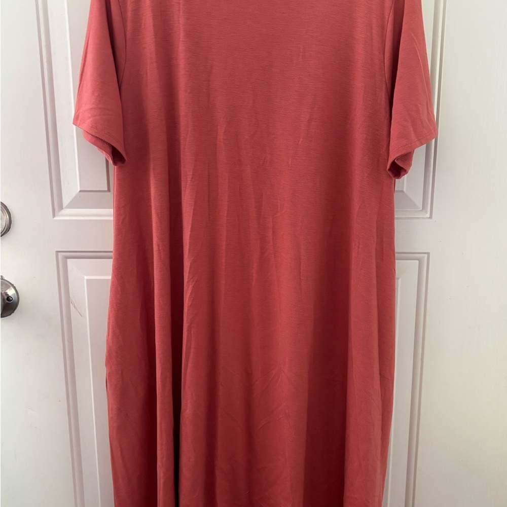Zenana Outfitters Pink Short Sleeve Tee